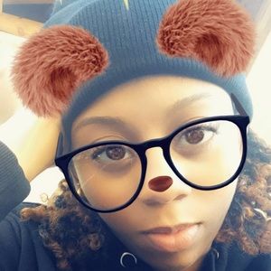 Meet your Posher, Amari